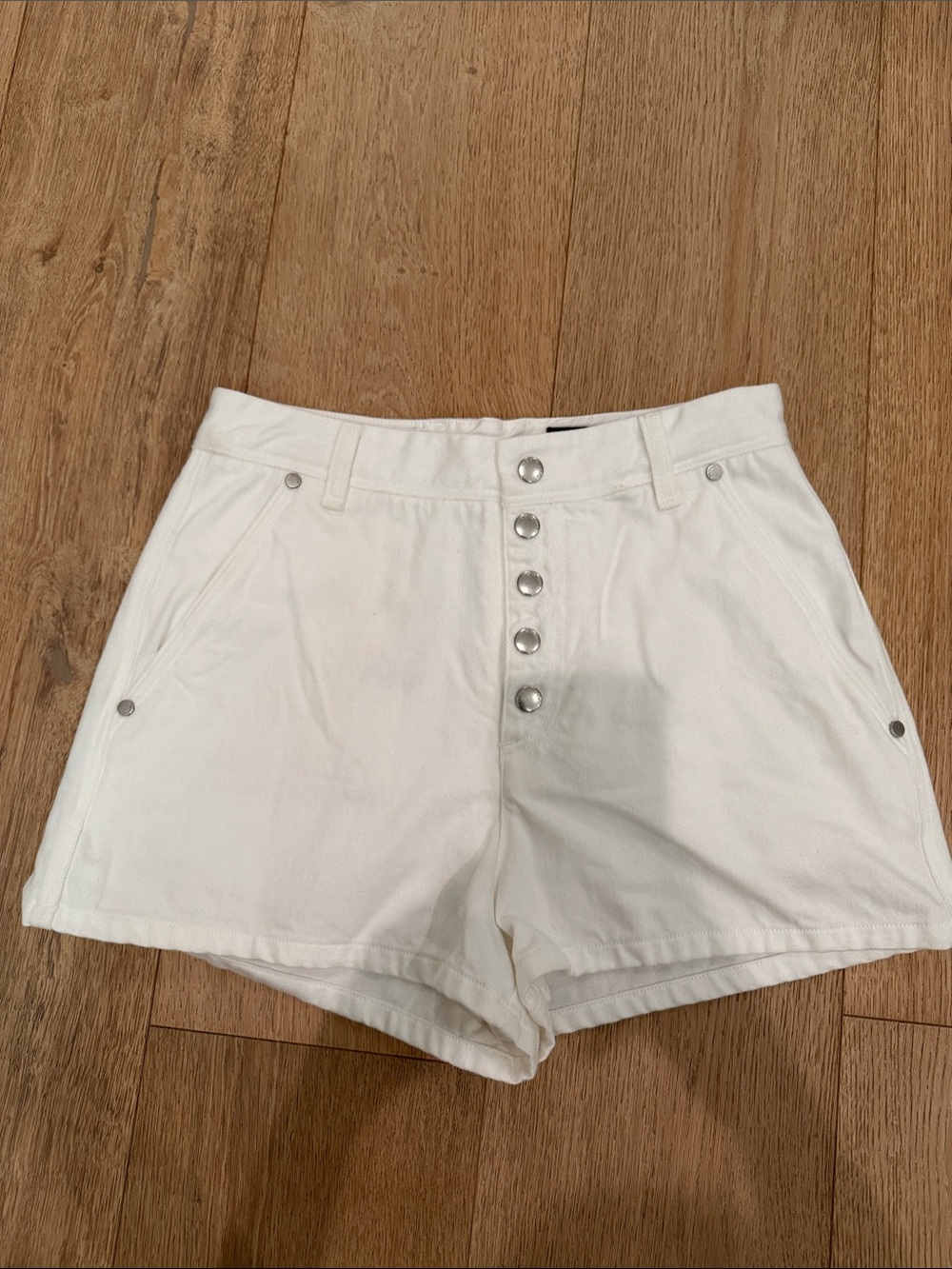 Rag & Bone High-Rise White Button-Front Women’s Shorts - Picture 2 of 4